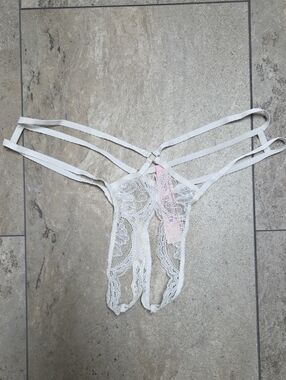 Victoria's Secret White Lace Crotchless  Strappy Thong with Silver Accent